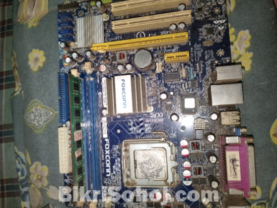 Motherboard + 4gb Ram Processor